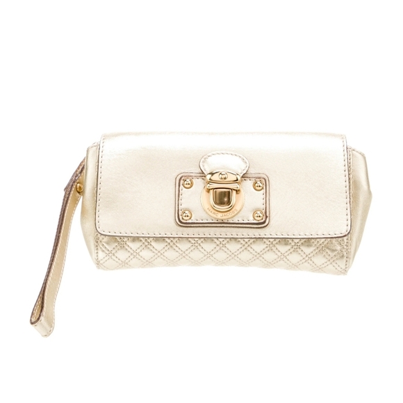 Marc Jacobs Quilted Leather Clutch. - Picture 1 of 16